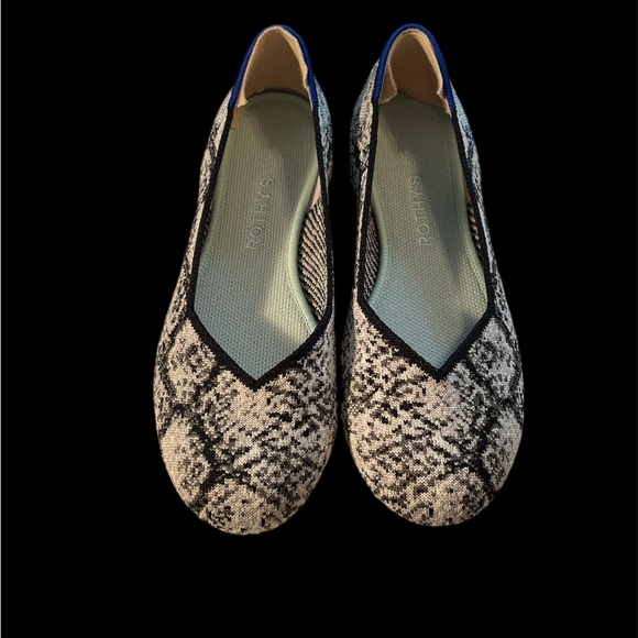 Rothy’s womens 8 black and white python snake print ballet flats - Picture 2 of 6